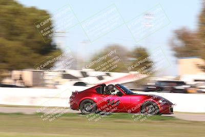 media/Jan-07-2024-SoCal Drivers Club (Sun) [[fbfecfa591]]/Yellow Group/Sunset Front Straight (1120am)/